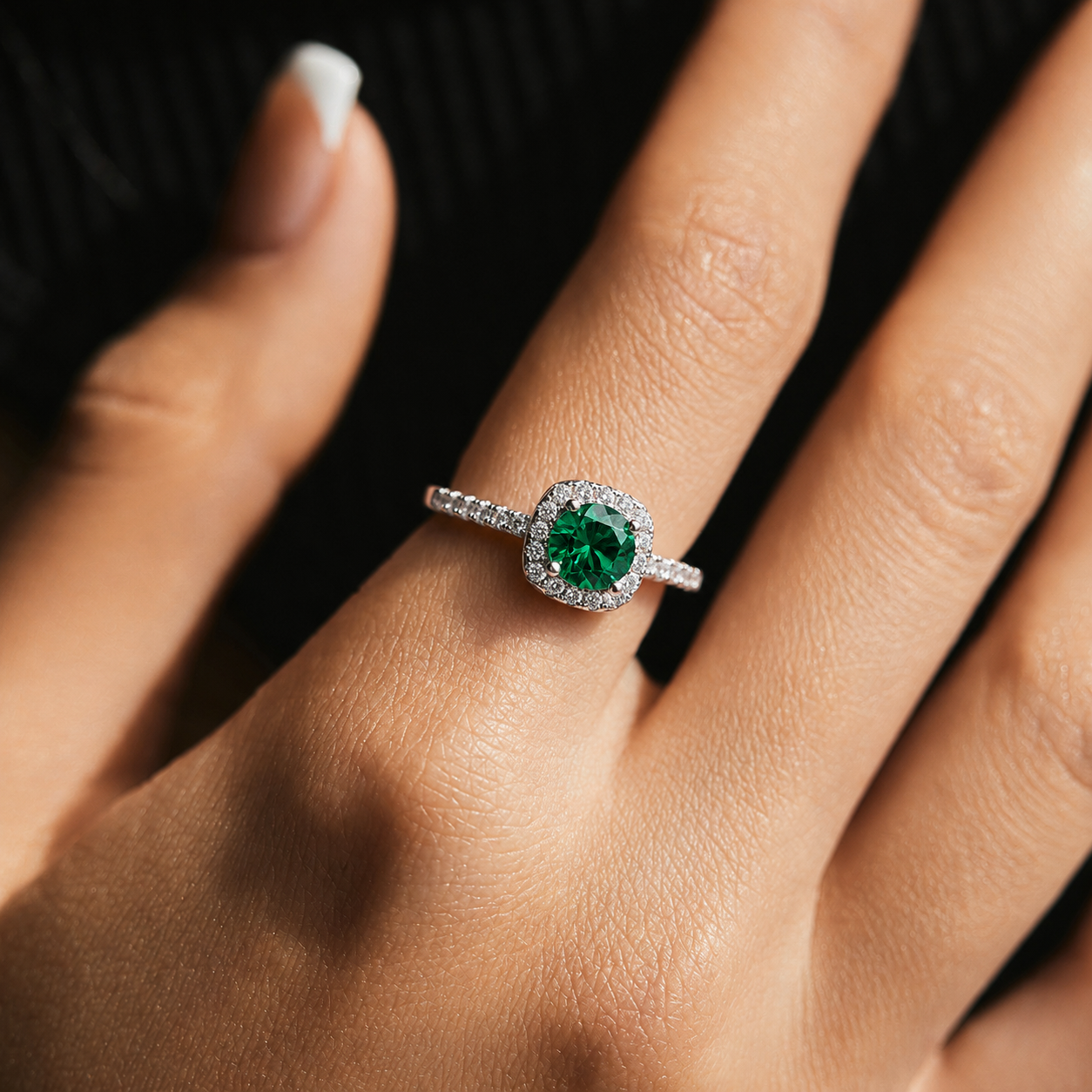925 Sterling Silver Halo Zirconia Ring – Elegant Engagement Promise Ring