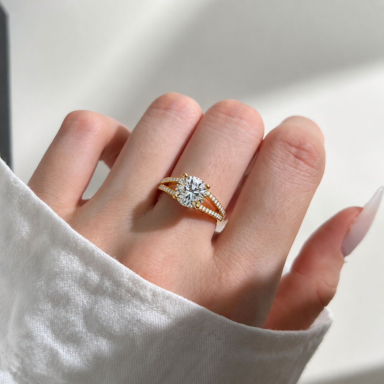 Elegant 925 Sterling Silver 3 Carat Zirconia Ring – 9mm Statement Engagement Ring