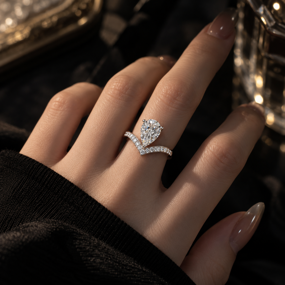 925 Sterling Silver Pear Cut Cubic Zirconia V-Shaped Engagement Ring for Women – Teardrop Halo Promise Ring
