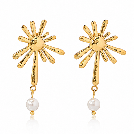 18K Gold-Plated Stainless Steel Shell Pearl Leaf Earrings Waterproof and Hypoallergenic