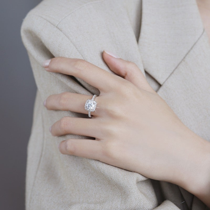 925 Sterling Silver Halo Zirconia Ring – Elegant Engagement Promise Ring